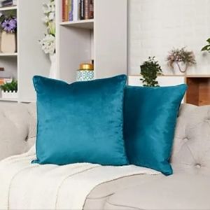 Alscuee Set of 2 Teal Velvet Pillow Covers - 16" x 16"